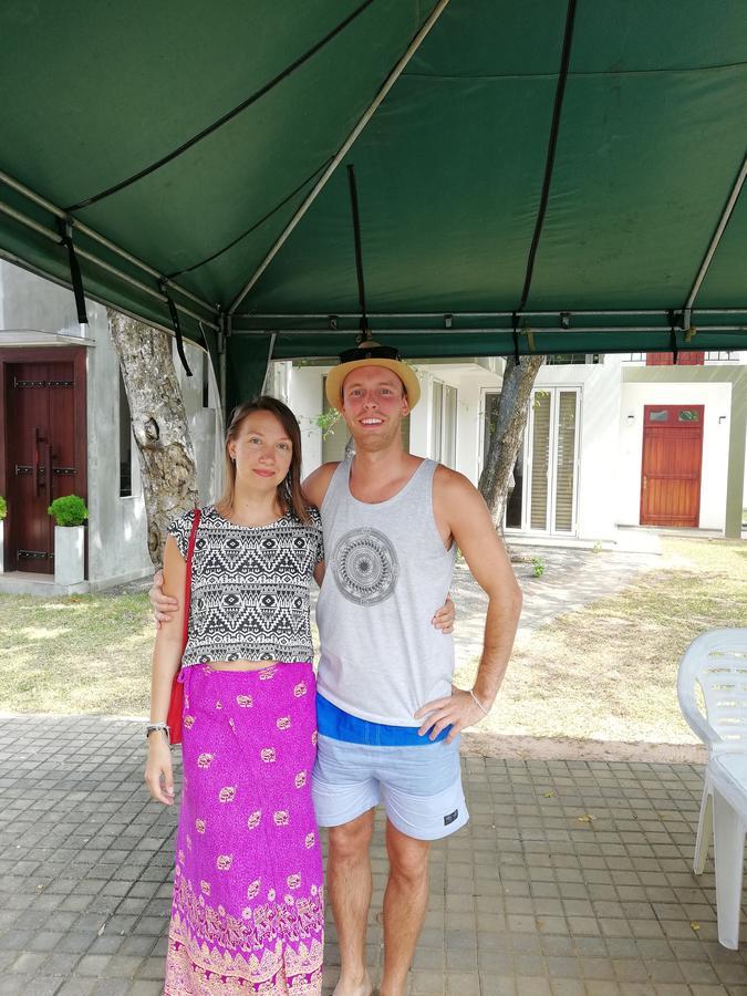Oak Residencies Villa Кирибатгода Стая снимка
